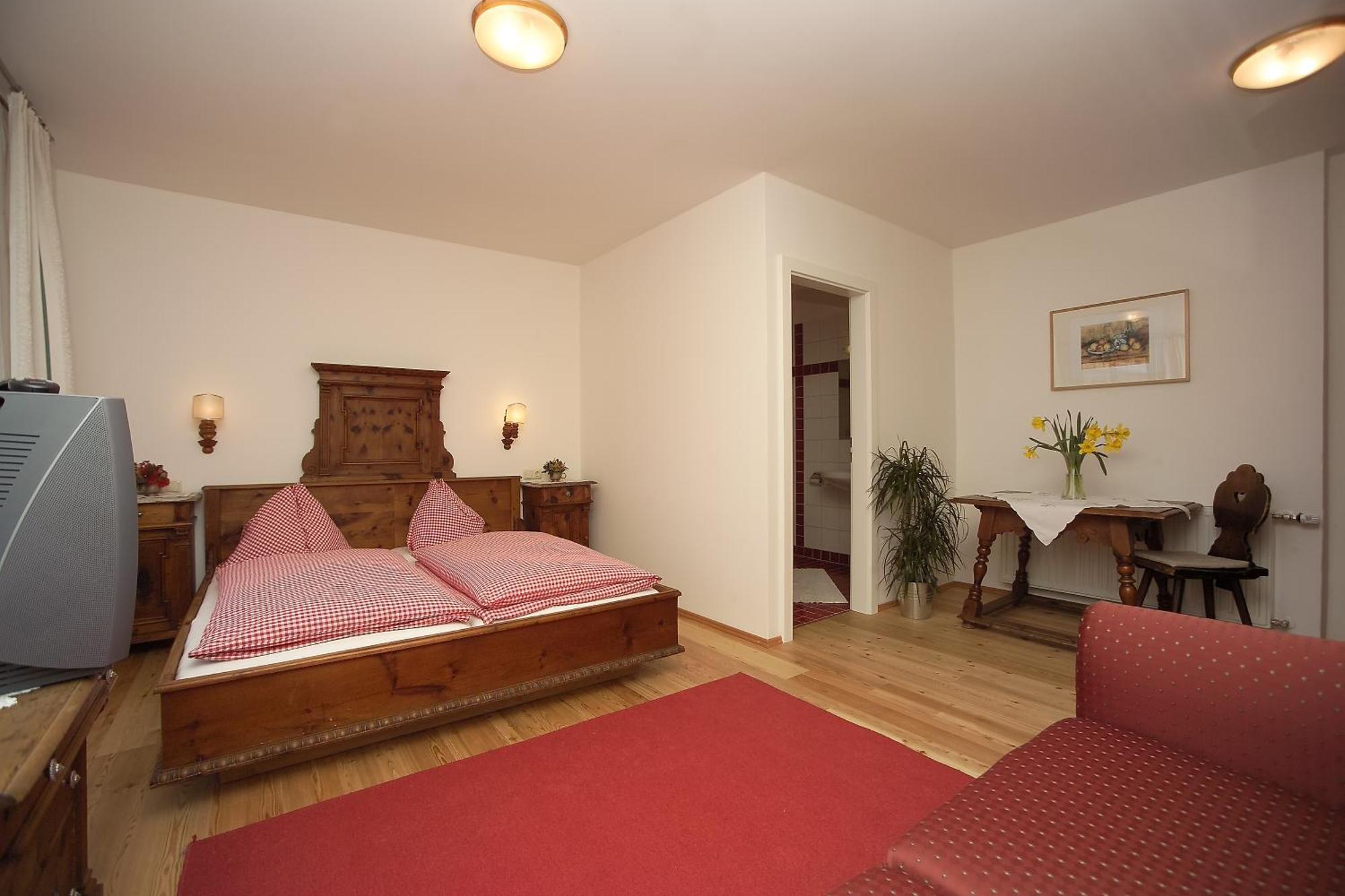 Gasthof Zur Post Maishofen Exterior foto